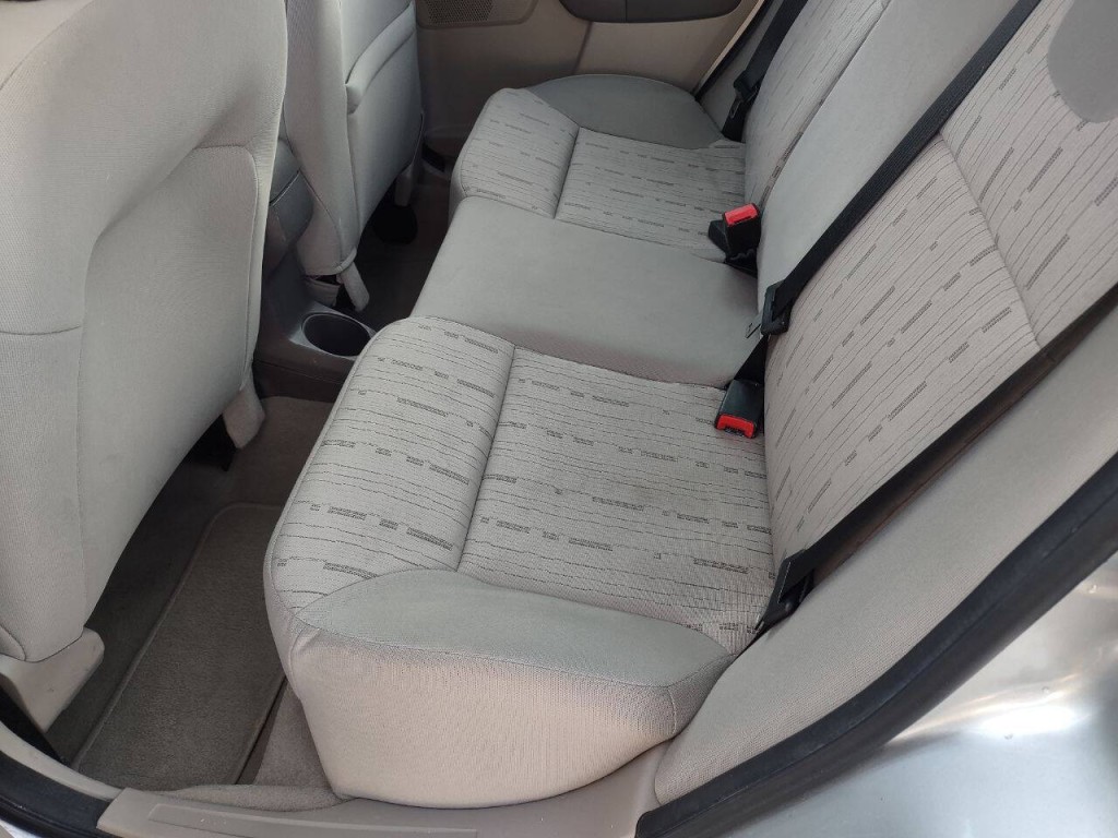 2009 Ford Focus Image 16