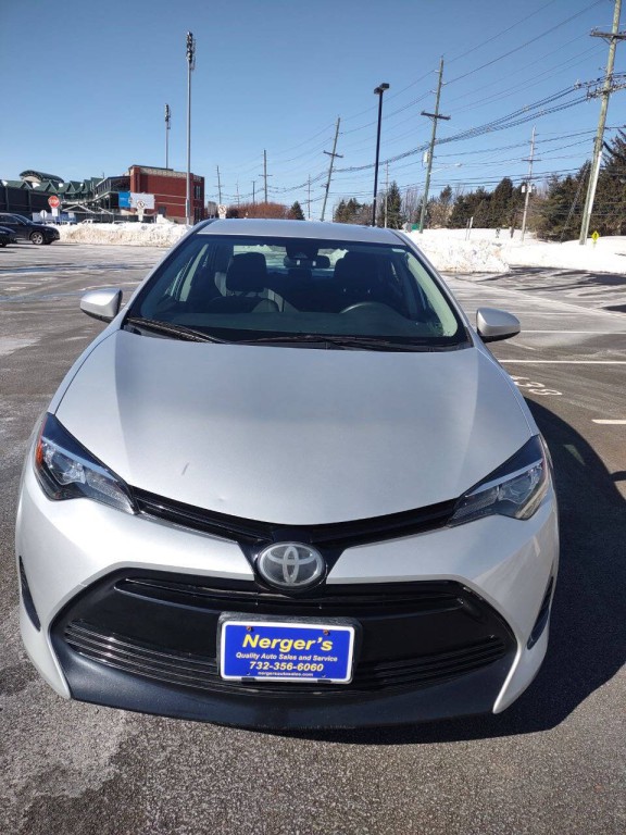 2017 Toyota Corolla Image 3