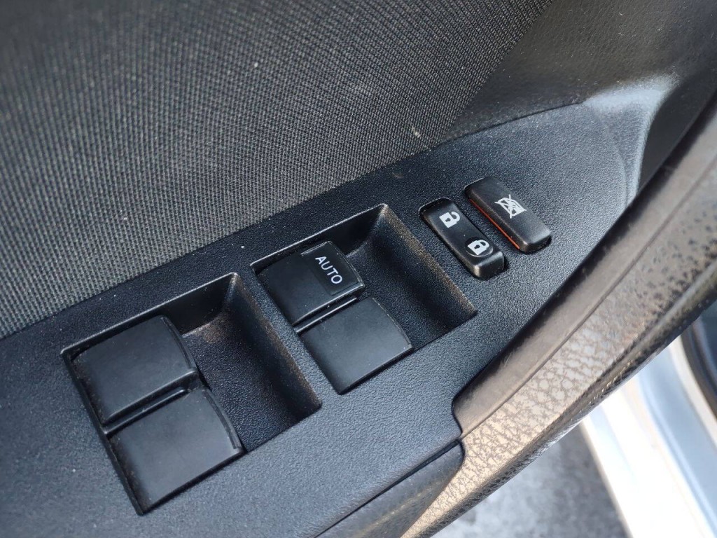 2017 Toyota Corolla Image 9