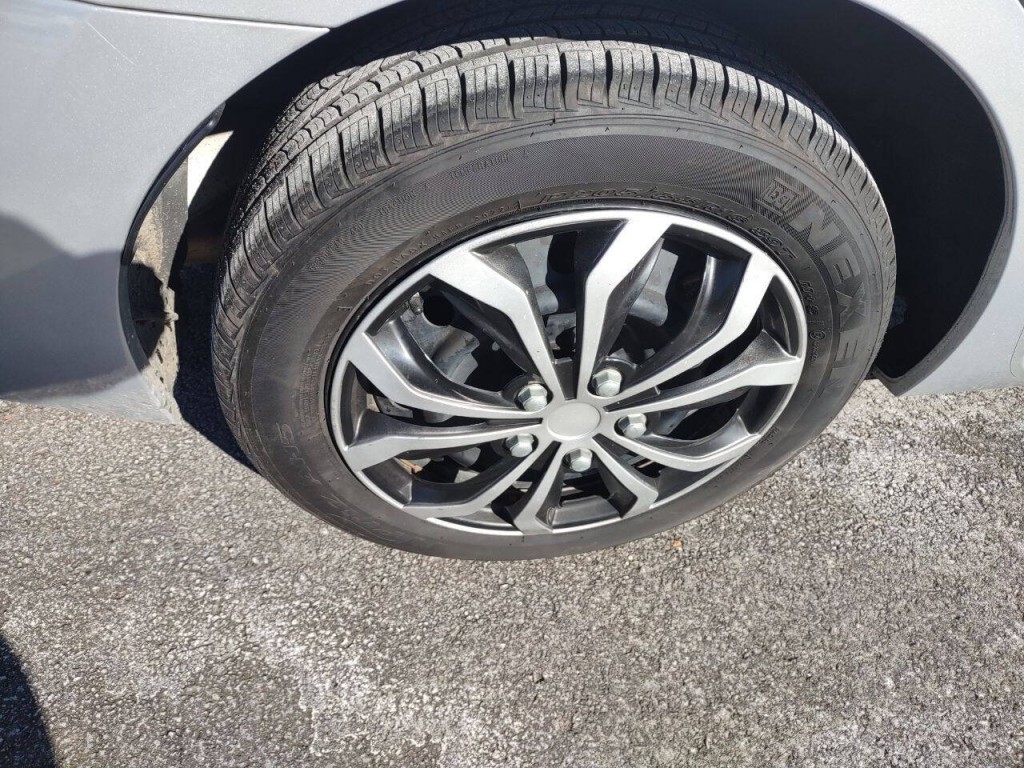 2017 Toyota Corolla Image 28