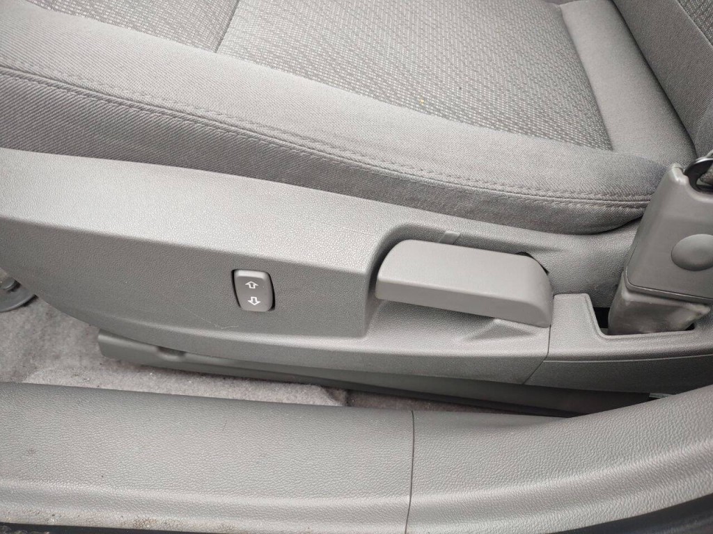 2014 Chevrolet Malibu Image 5