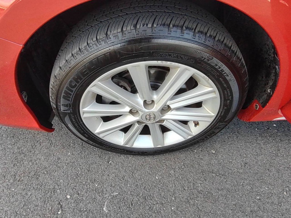 2013 Toyota Camry Image 33