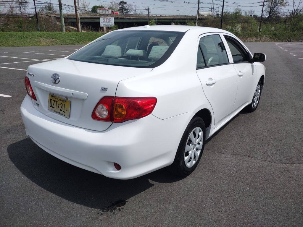 2009 Toyota Corolla Image 6