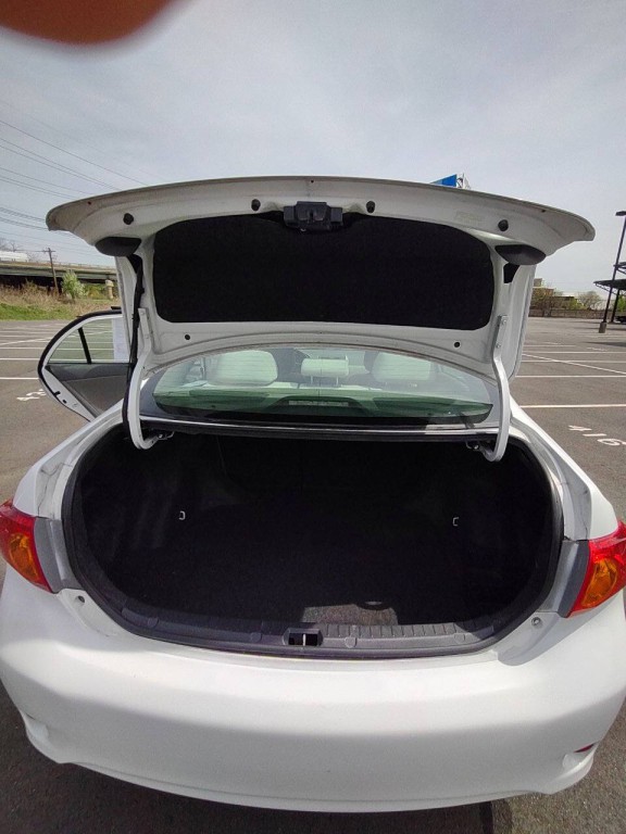 2009 Toyota Corolla Image 19