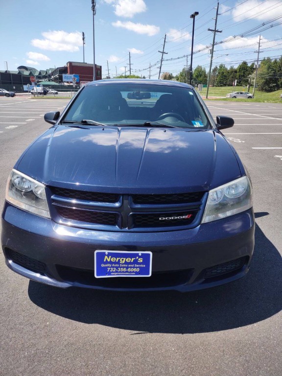 2014 Dodge Avenger Image 3