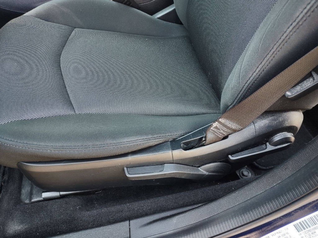2014 Dodge Avenger Image 11