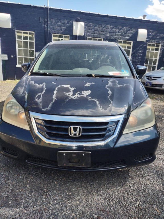 2010 Honda Odyssey Image 2