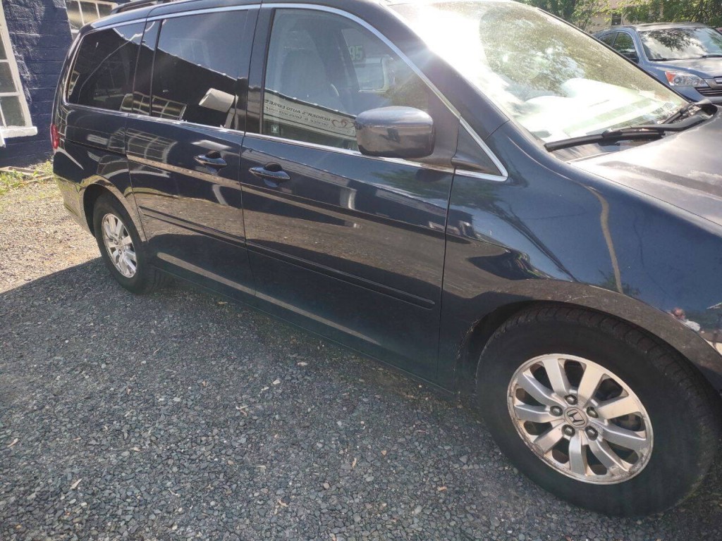 2010 Honda Odyssey Image 3