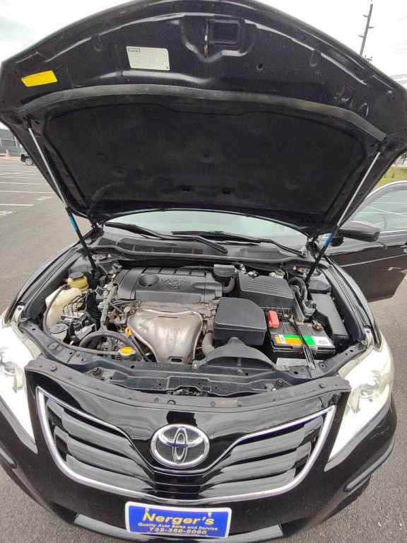 2011 Toyota Camry Image 22