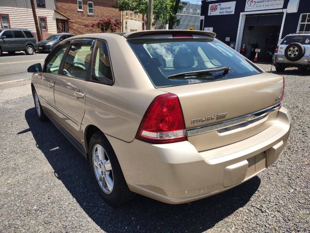 2005 Chevrolet Malibu Image 4
