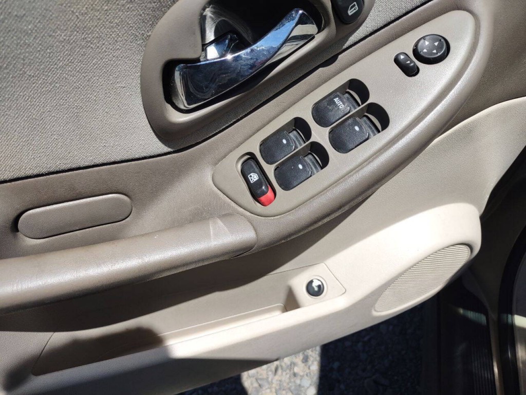 2005 Chevrolet Malibu Image 7