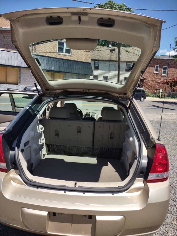 2005 Chevrolet Malibu Image 18