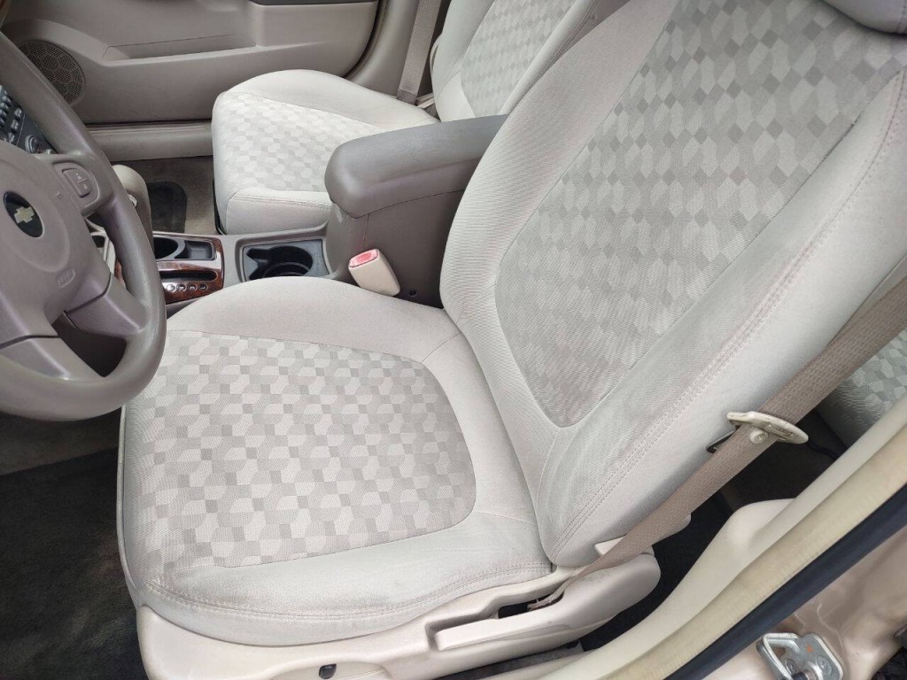 2005 Chevrolet Malibu Image 14
