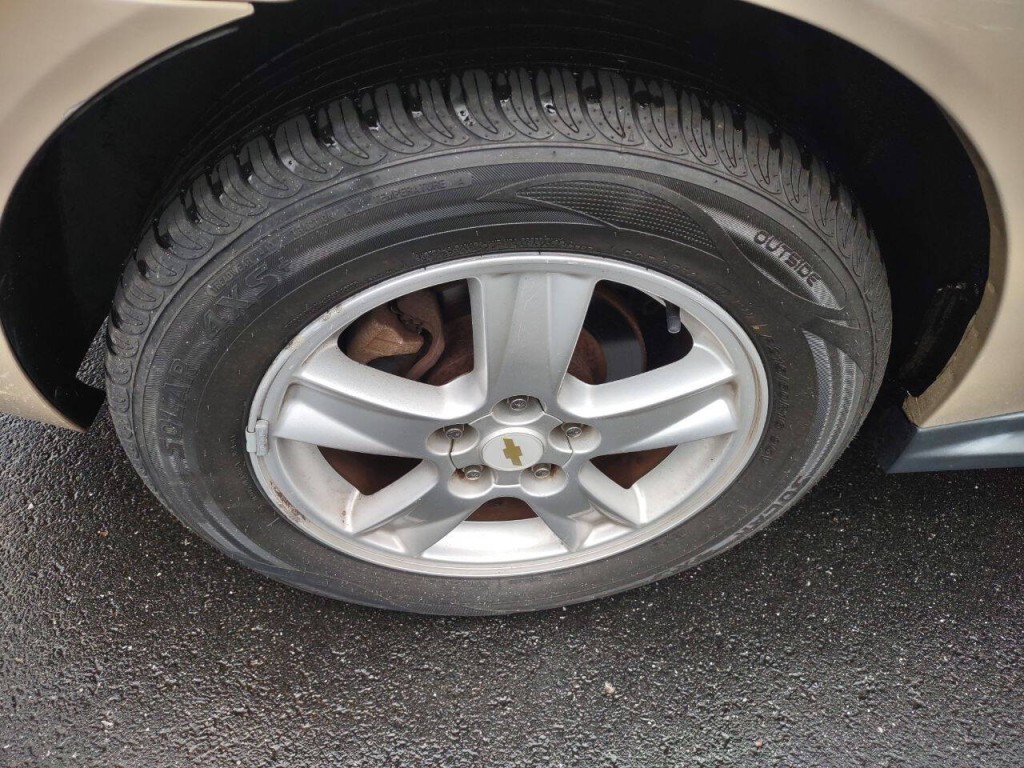 2005 Chevrolet Malibu Image 31
