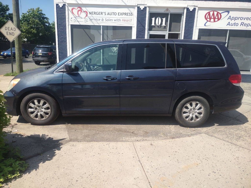 2010 Honda Odyssey Image 1