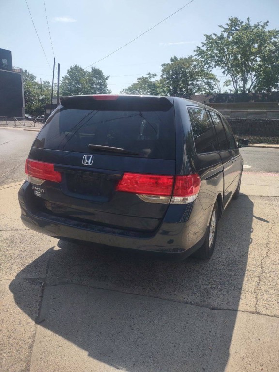 2010 Honda Odyssey Image 4