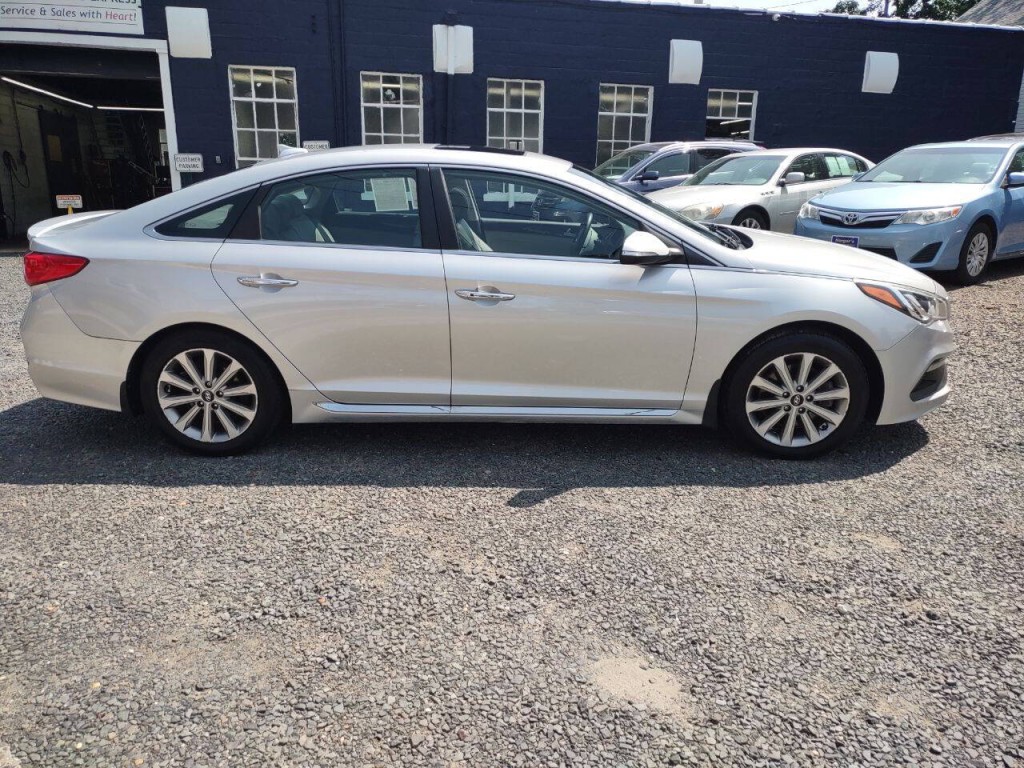 2017 Hyundai Sonata Image 5