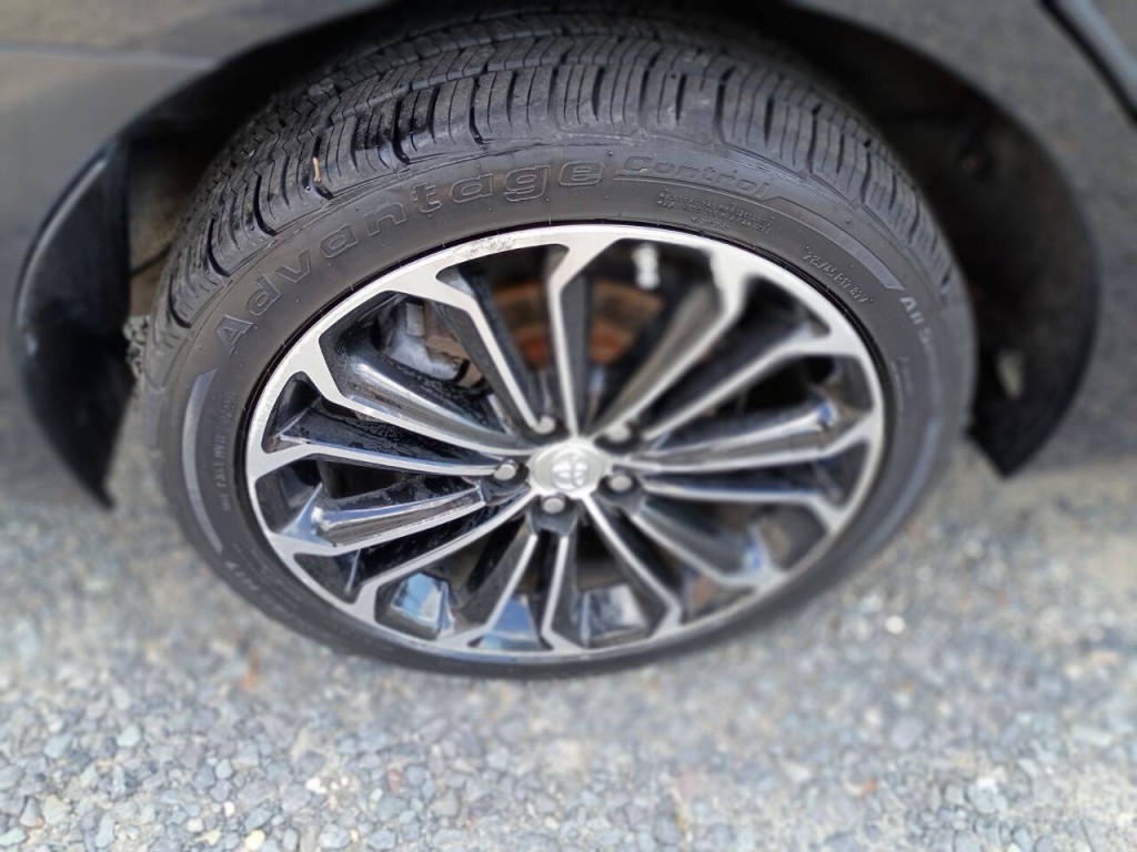2015 Toyota Corolla Image 27