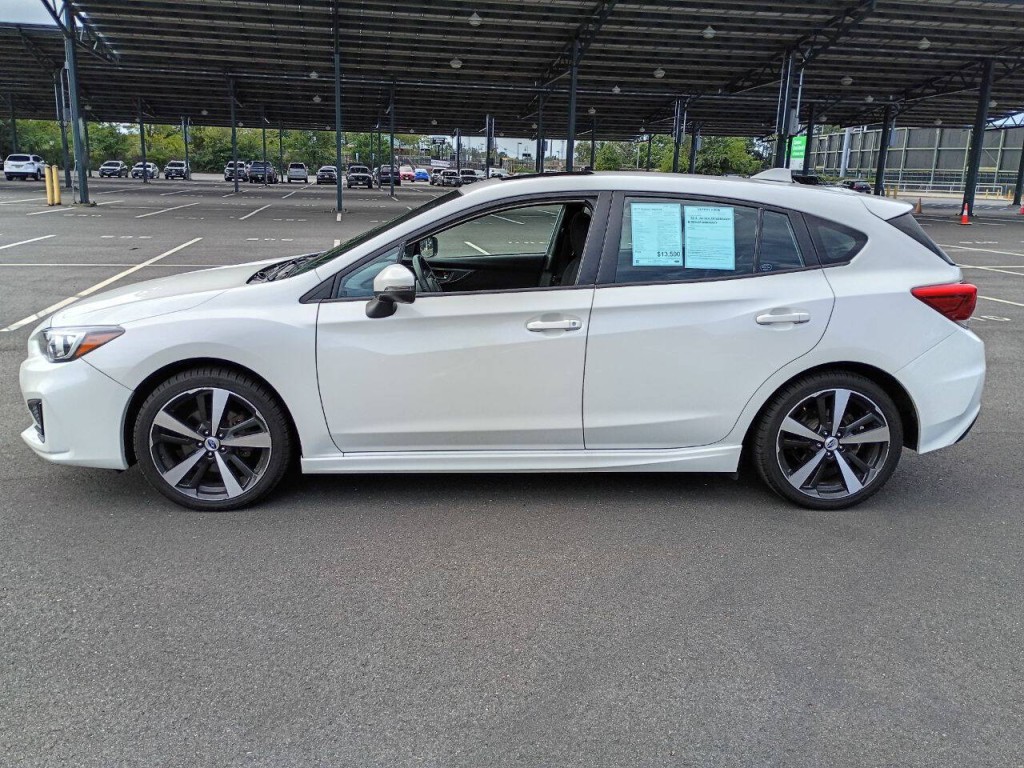 2017 Subaru Impreza Image 1