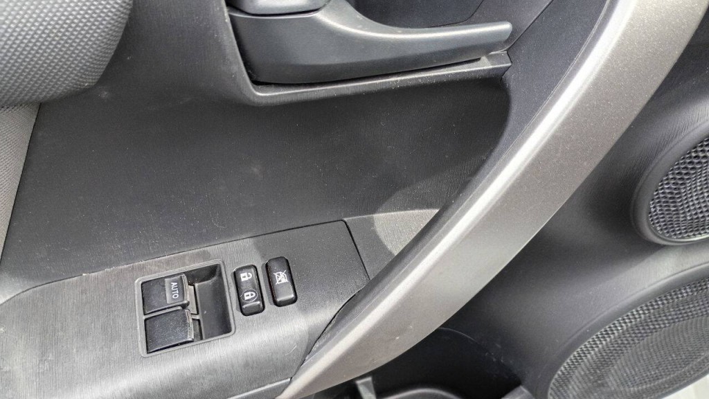 2014 Scion tC Image 10
