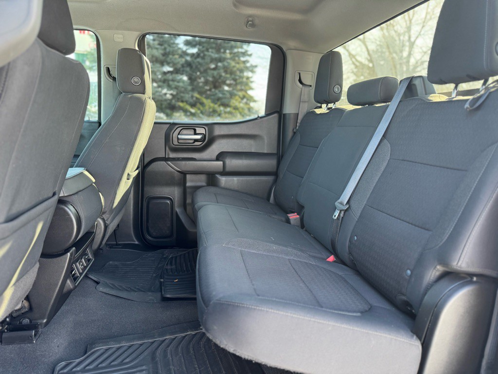 2021 Chevrolet Silverado 1500 Image 9
