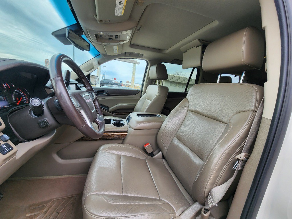 2015 GMC Yukon Image 11