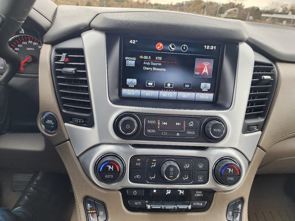 2015 GMC Yukon Image 17