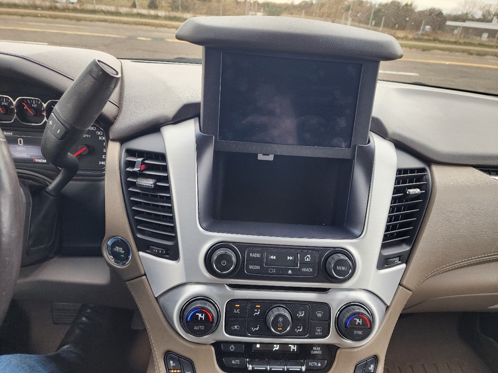 2015 GMC Yukon Image 19