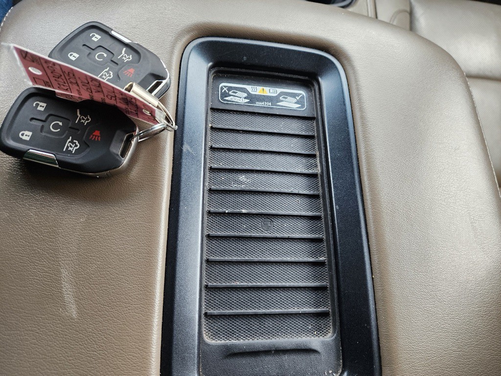 2015 GMC Yukon Image 20