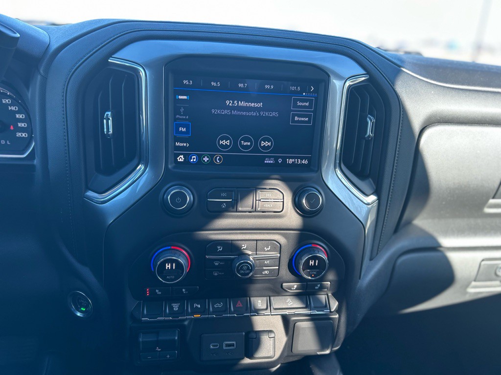 2021 Chevrolet Silverado 1500 Image 11