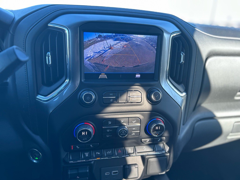 2021 Chevrolet Silverado 1500 Image 12
