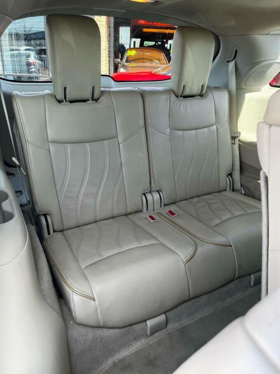 2013 INFINITI JX35 Image 11
