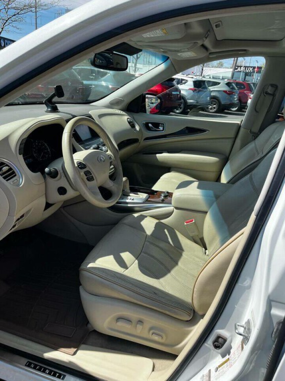 2013 INFINITI JX35 Image 14