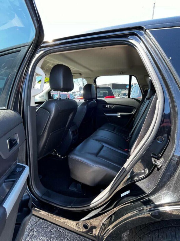 2014 Ford Edge Image 12