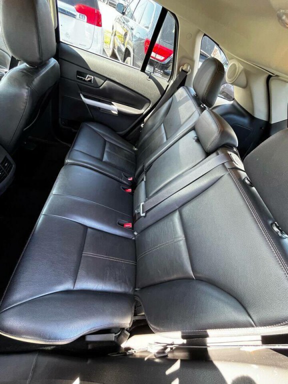 2014 Ford Edge Image 13