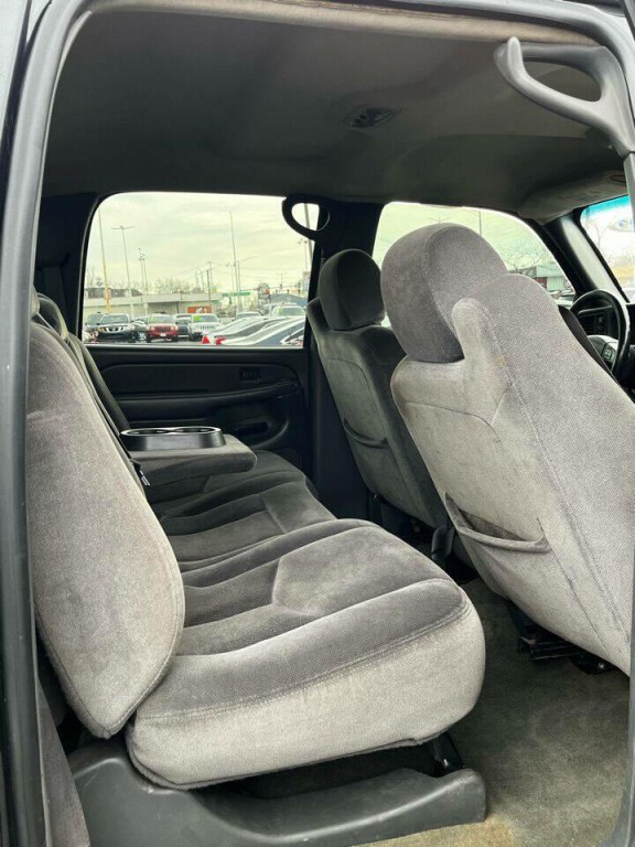 2005 GMC Sierra 2500 Image 9