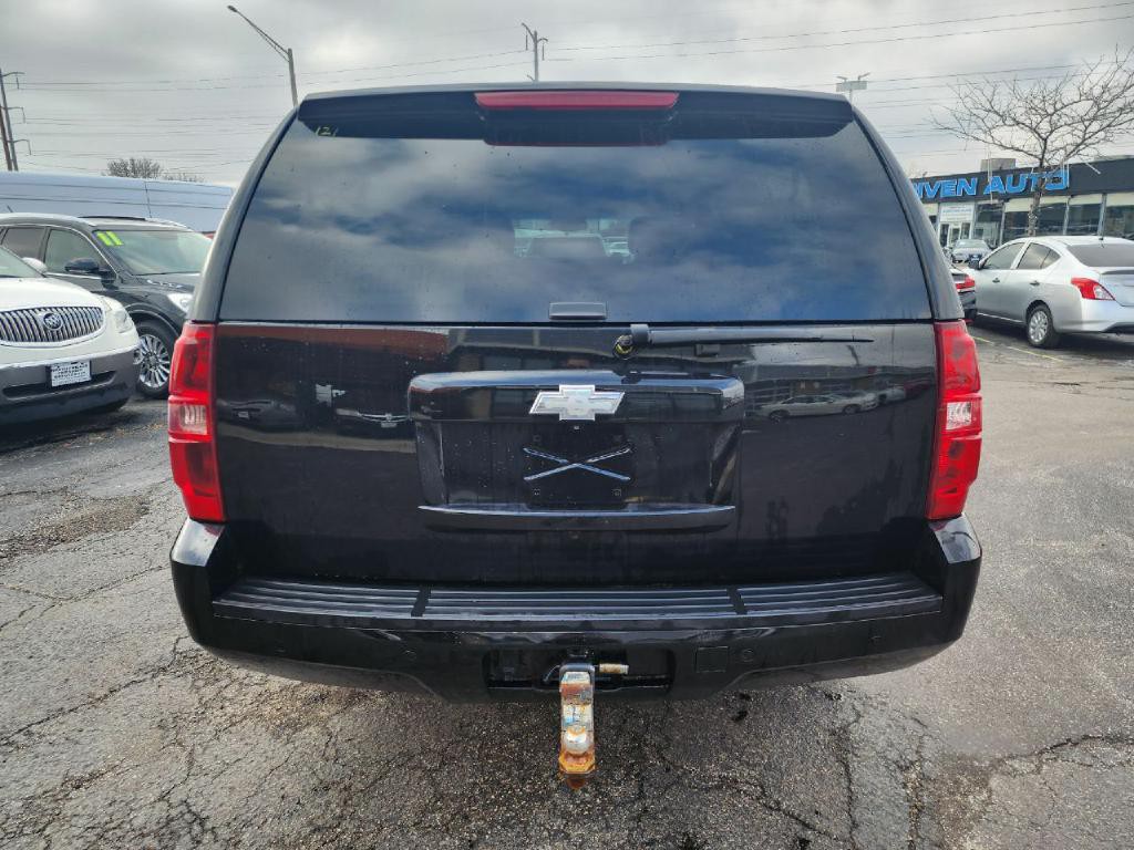2009 Chevrolet Suburban Image 5