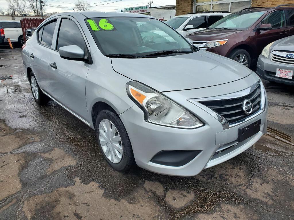 2016 Nissan Versa Image 7