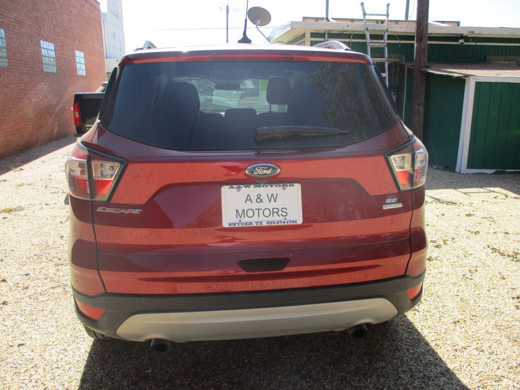 2018 Ford Escape Image 3