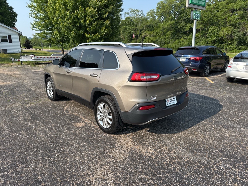 2017 Jeep Cherokee Image 3