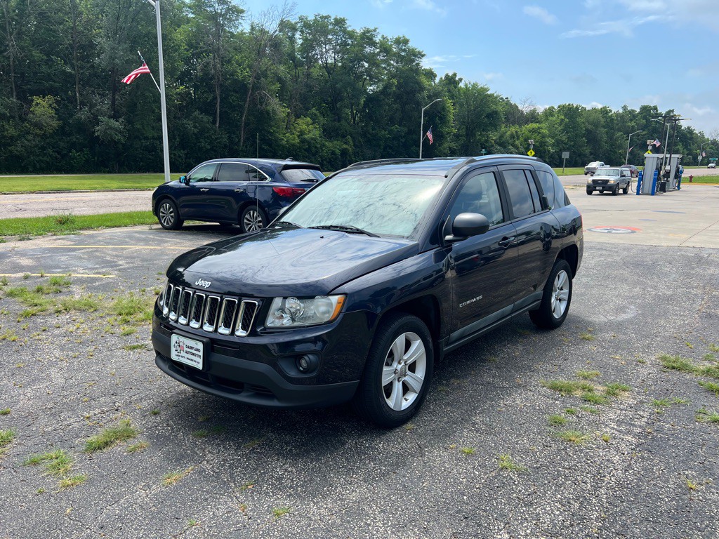 2011 Jeep Compass Image 1