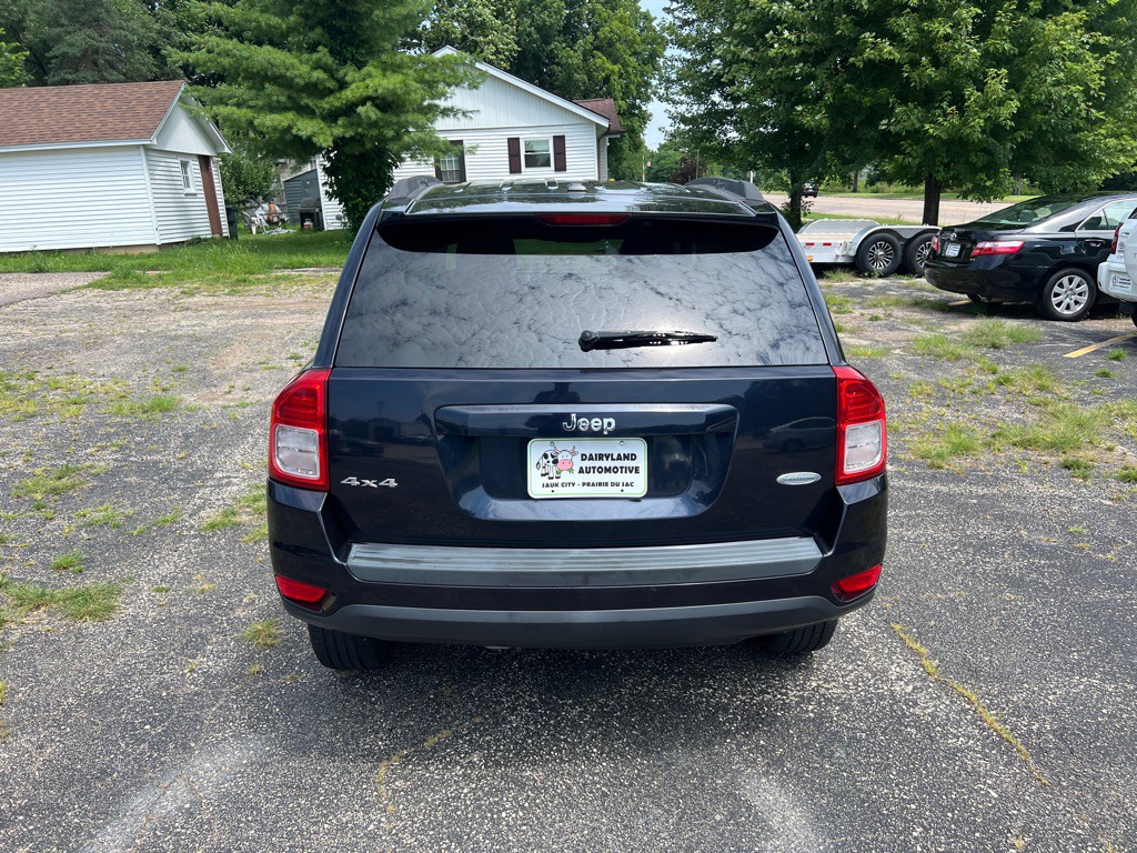 2011 Jeep Compass Image 4