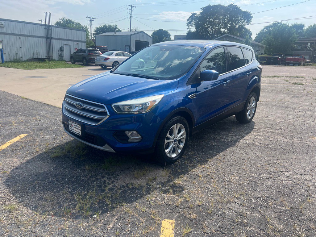2017 Ford Escape Image 1