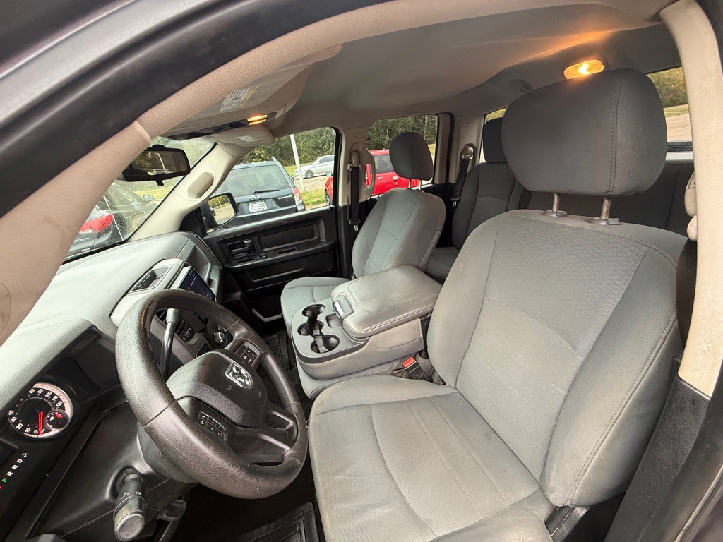 2014 RAM 1500 Image 10