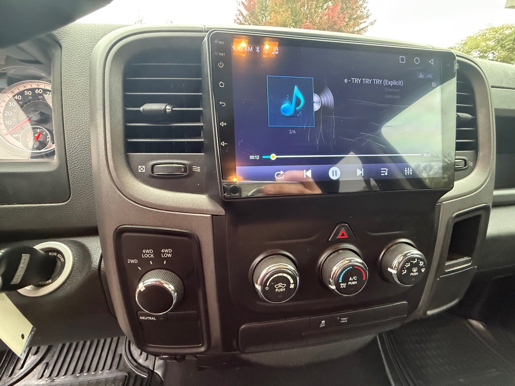 2014 RAM 1500 Image 12