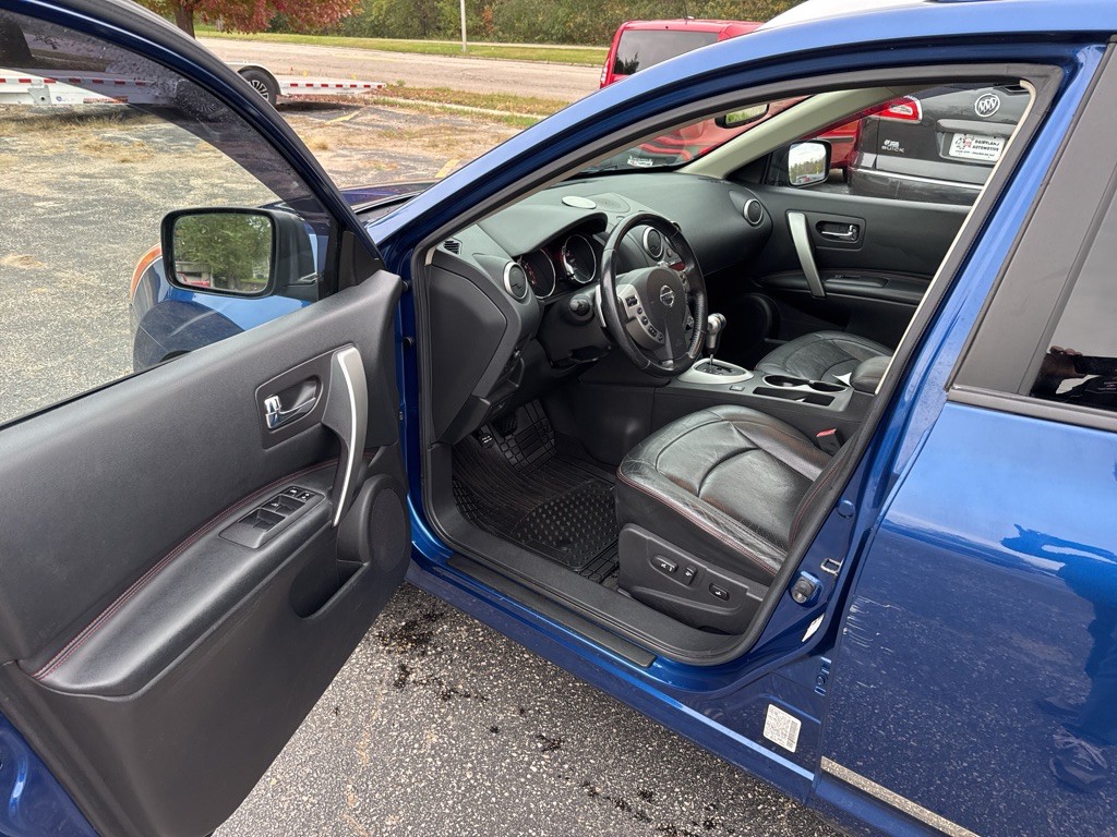 2009 Nissan Rogue Image 11