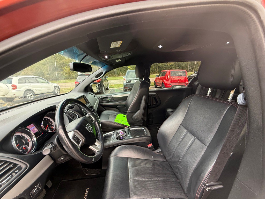 2012 Dodge Grand Caravan Image 9