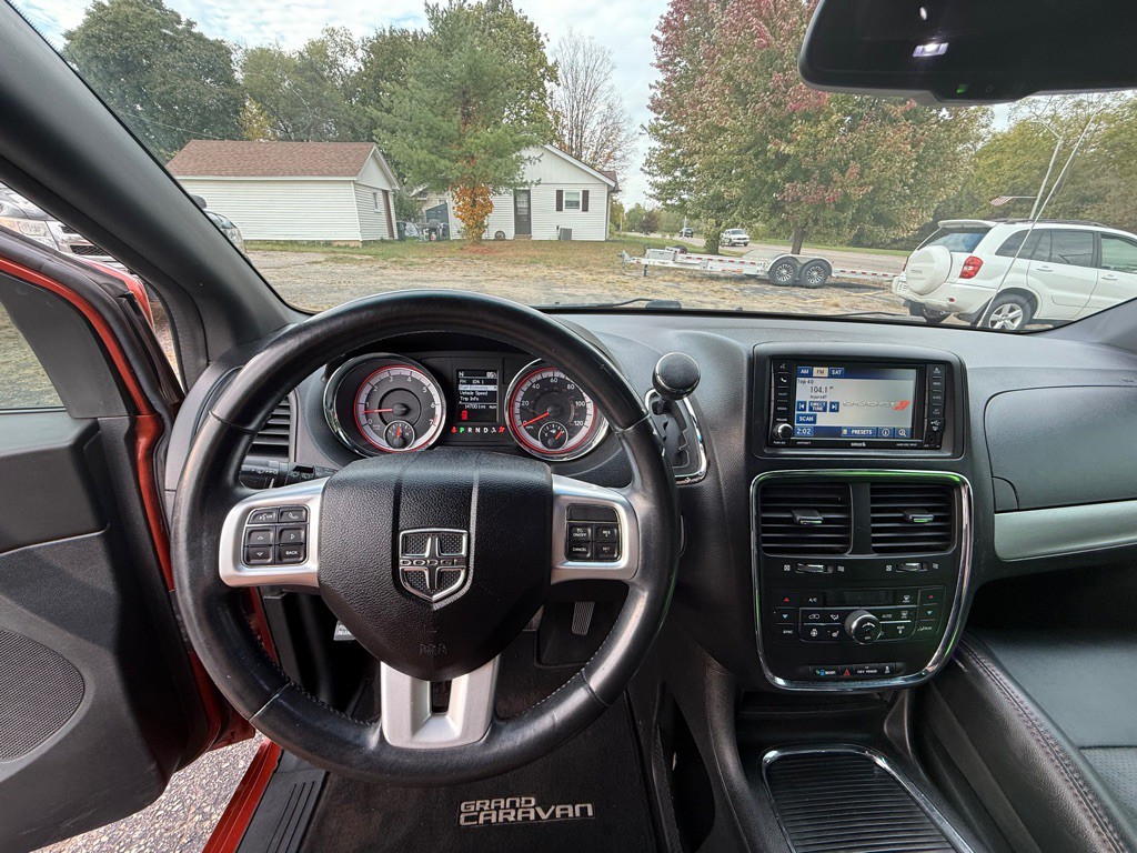 2012 Dodge Grand Caravan Image 11