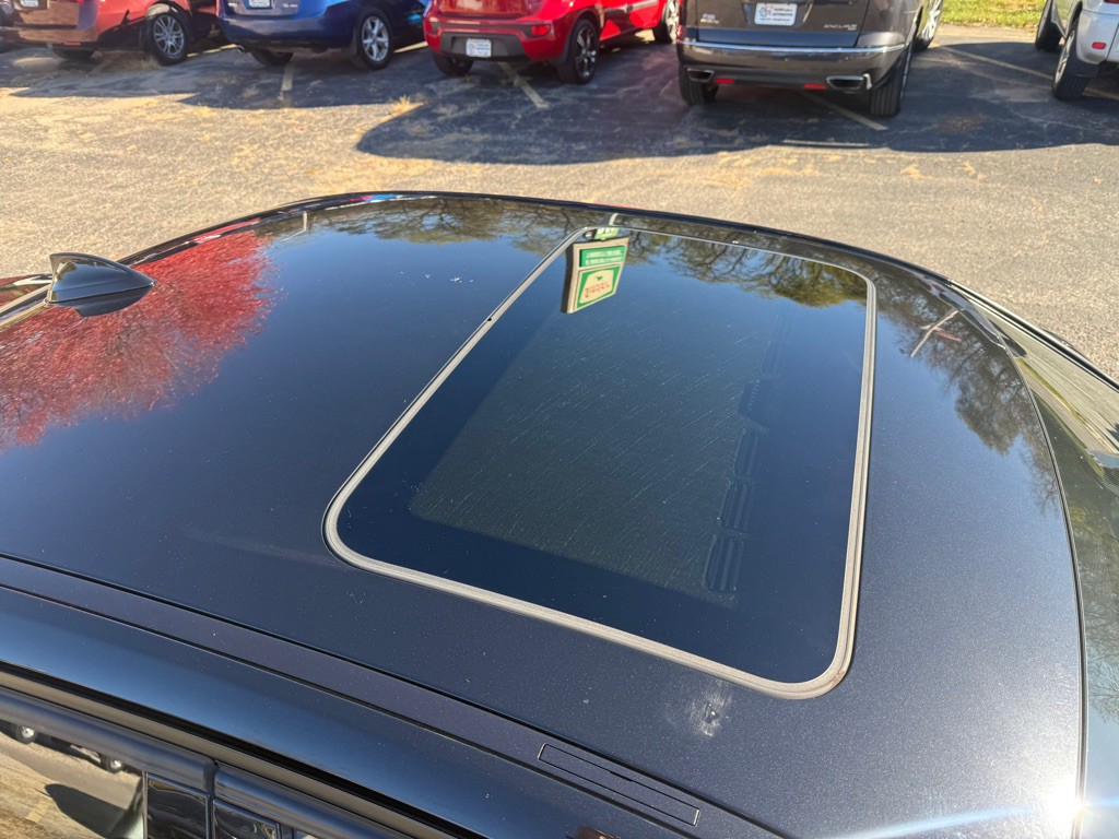 2013 BMW 3 Series Image 10