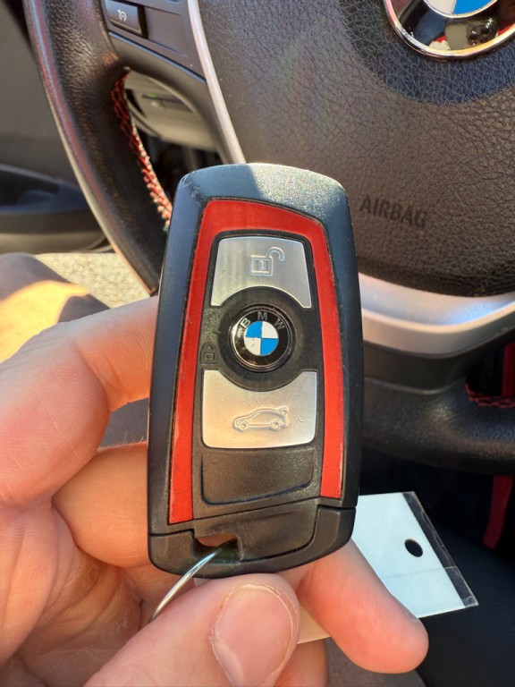 2013 BMW 3 Series Image 19